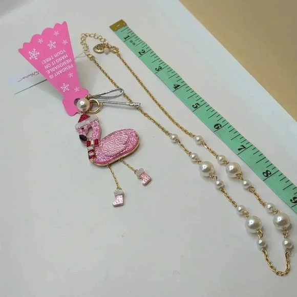 Betsey Johnson Pink and Gold Chain Santa Hat Christmas Flamingo Necklace - Picture 6 of 6